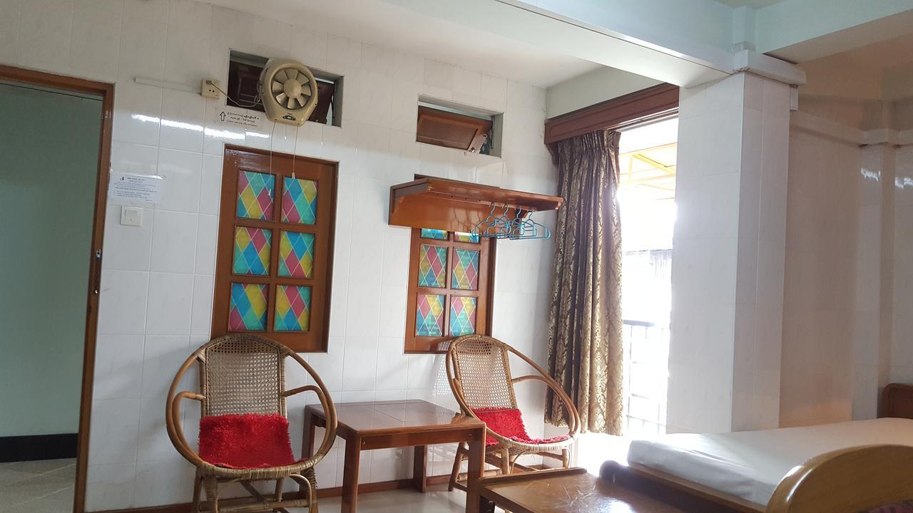 Chan Myae Guesthouse Yangon Exterior foto